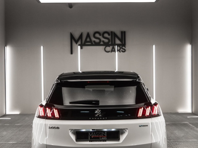 PEUGEOT 3008 Hybrid 225 eEAT8 Allure Pack