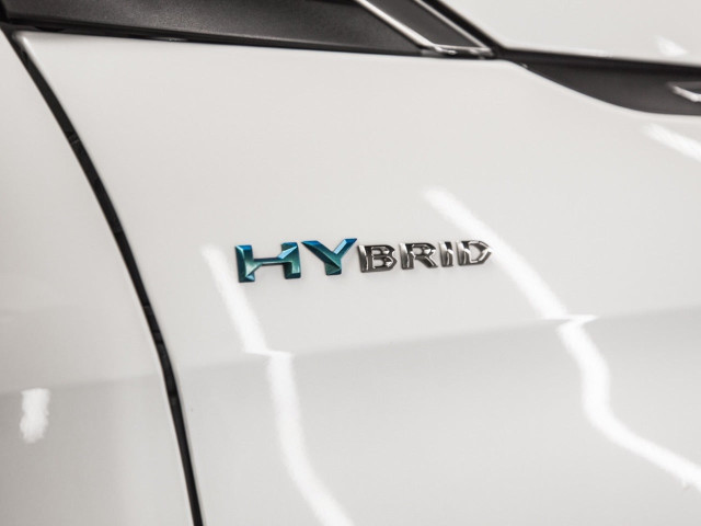 PEUGEOT 3008 Hybrid 225 eEAT8 Allure Pack