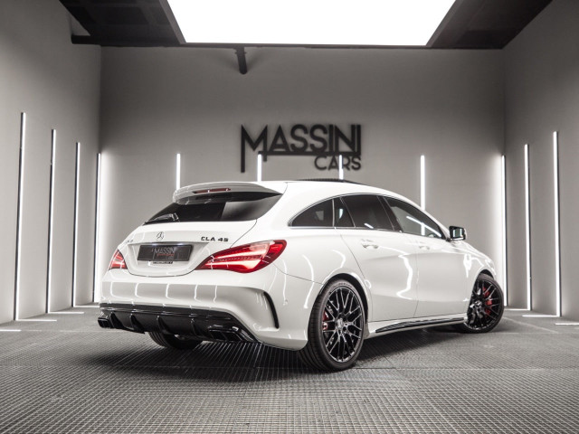 MERCEDES Clase CLA AMG 45 4M Shooting Brake