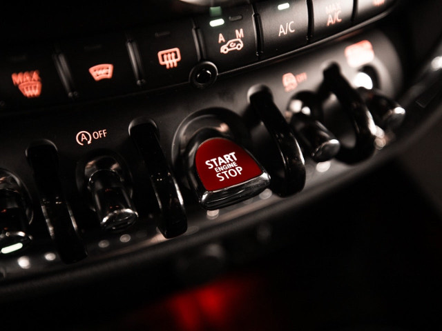 MINI CLUBMAN COOPER S