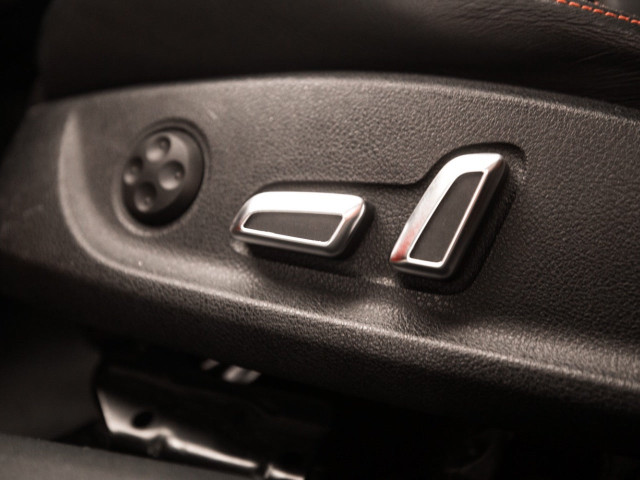 AUDI A6 RS 6 4.0 TFSI quattro tiptronic Avant