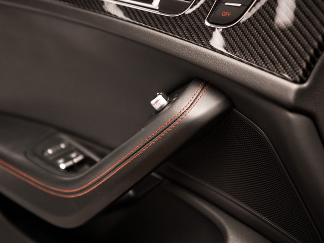 AUDI A6 RS 6 4.0 TFSI quattro tiptronic Avant