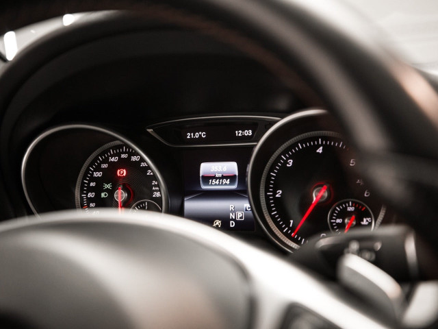 MERCEDES Clase CLA 220 d Shooting Brake