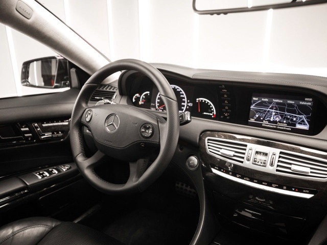MERCEDES Clase CL 63 AMG