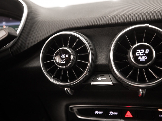 AUDI TT Coupe RS TFSI Quattro S Tronic