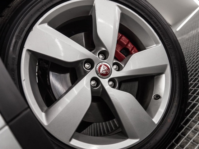 JAGUAR EPace 2.0P 147kW RDynamic 4WD Auto
