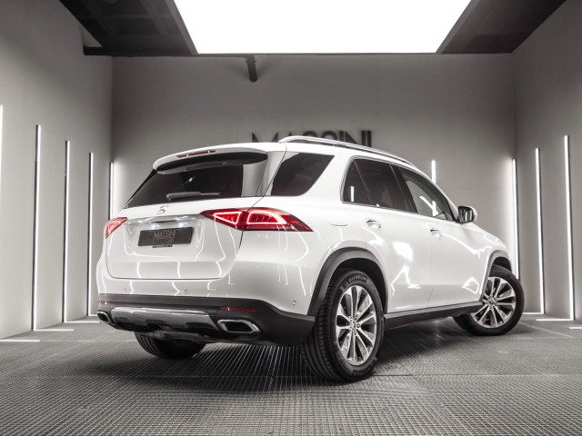MERCEDES GLE 300 d 4MATIC