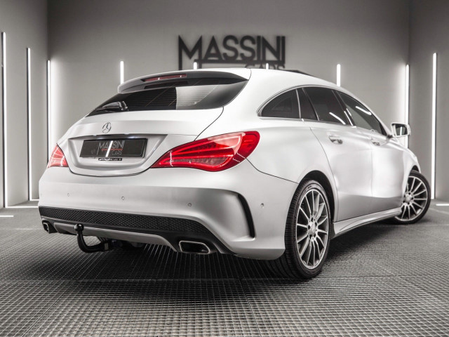 MERCEDES Clase CLA 220 CDI Aut. AMG Line Shooting Brake