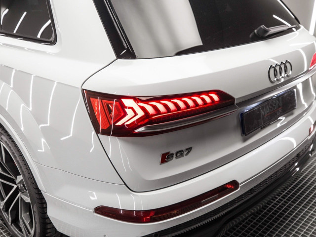 AUDI Q7 SQ7 TDI 320kW 435CV quattro tiptronic