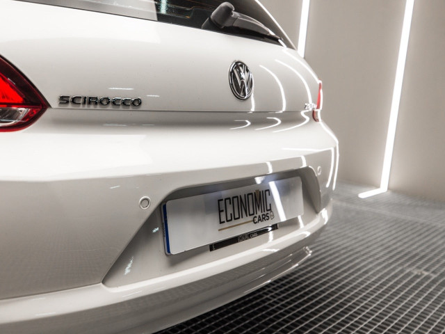 VOLKSWAGEN Scirocco 2.0 TDI 140cv DPF