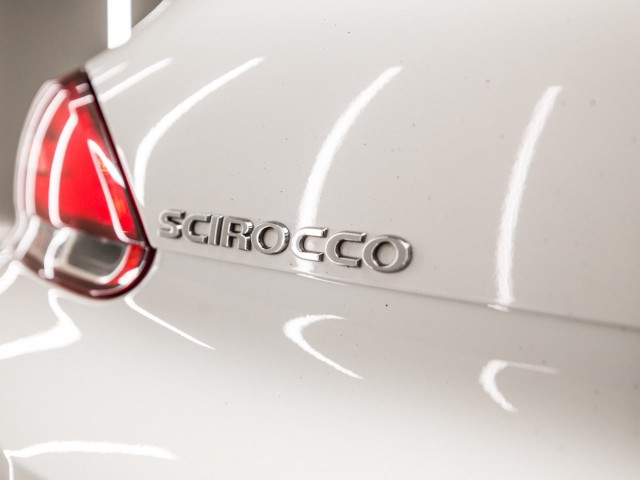 VOLKSWAGEN Scirocco 2.0 TDI 140cv DPF