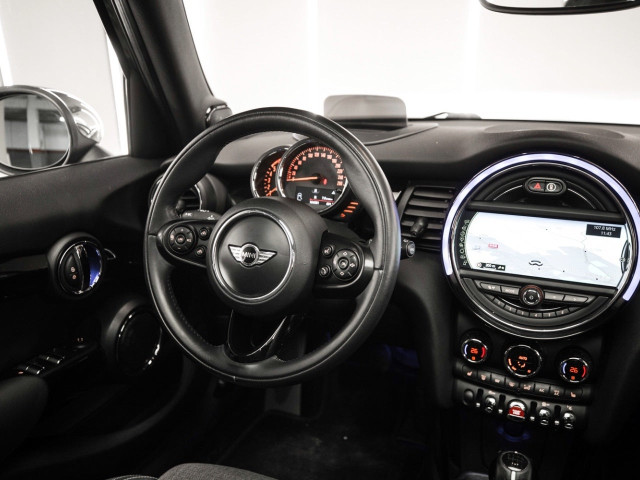 MINI COOPER SD 5 PUERTAS
