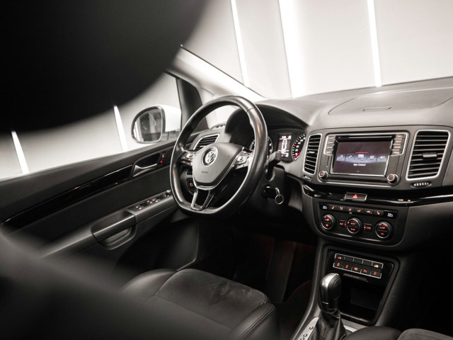 VOLKSWAGEN Sharan Sport 2.0 TSI 220CV BMT DSG