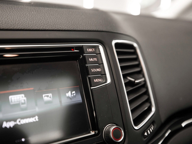 VOLKSWAGEN Sharan Sport 2.0 TSI 220CV BMT DSG