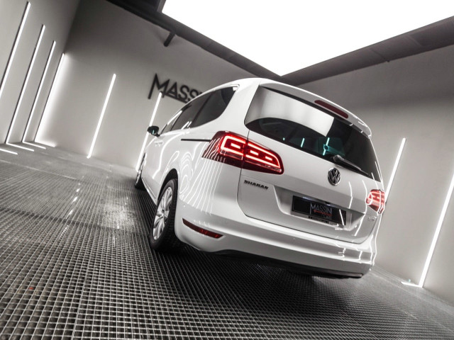 VOLKSWAGEN Sharan Sport 2.0 TSI 220CV BMT DSG