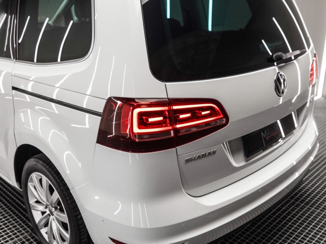 VOLKSWAGEN Sharan Sport 2.0 TSI 220CV BMT DSG
