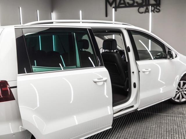 VOLKSWAGEN Sharan Sport 2.0 TSI 220CV BMT DSG