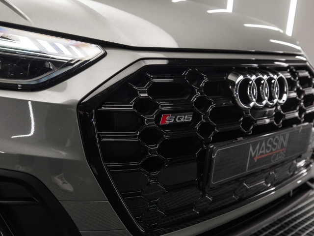 AUDI Q5 SPORTBACK SQ5 TDI Quattro