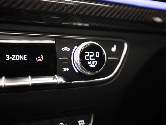 AUDI Q5 SPORTBACK SQ5 TDI Quattro