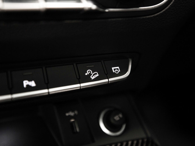 AUDI Q5 SPORTBACK SQ5 TDI Quattro