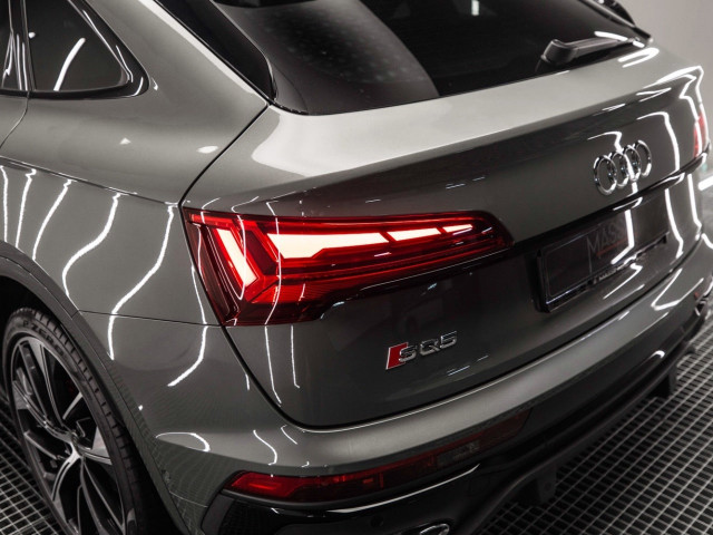 AUDI Q5 SPORTBACK SQ5 TDI Quattro