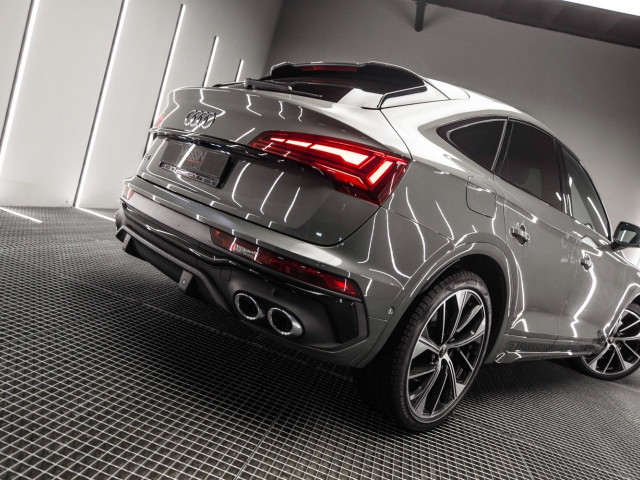 AUDI Q5 SPORTBACK SQ5 TDI Quattro