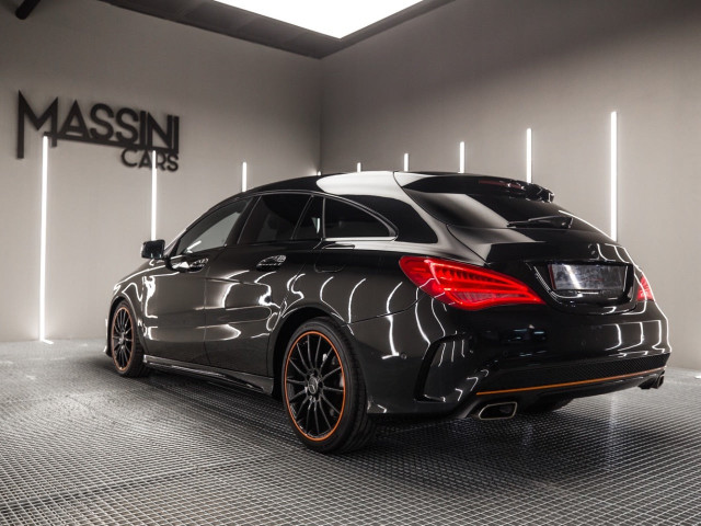 MERCEDES Clase CLA 180 OrangeArt Edition Shooting Brake