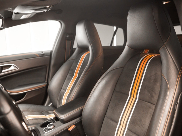 MERCEDES Clase CLA 180 OrangeArt Edition Shooting Brake