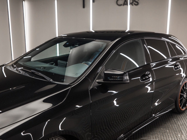 MERCEDES Clase CLA 180 OrangeArt Edition Shooting Brake