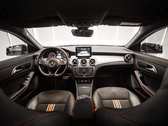MERCEDES Clase CLA 180 OrangeArt Edition Shooting Brake