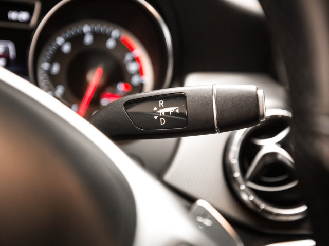 MERCEDES Clase CLA 180 OrangeArt Edition Shooting Brake
