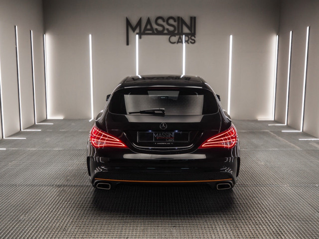 MERCEDES Clase CLA 180 OrangeArt Edition Shooting Brake