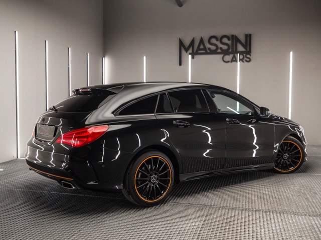 MERCEDES Clase CLA 180 OrangeArt Edition Shooting Brake