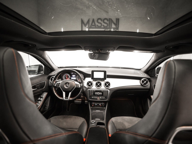 MERCEDES Clase GLA 250 4Matic AMG Line