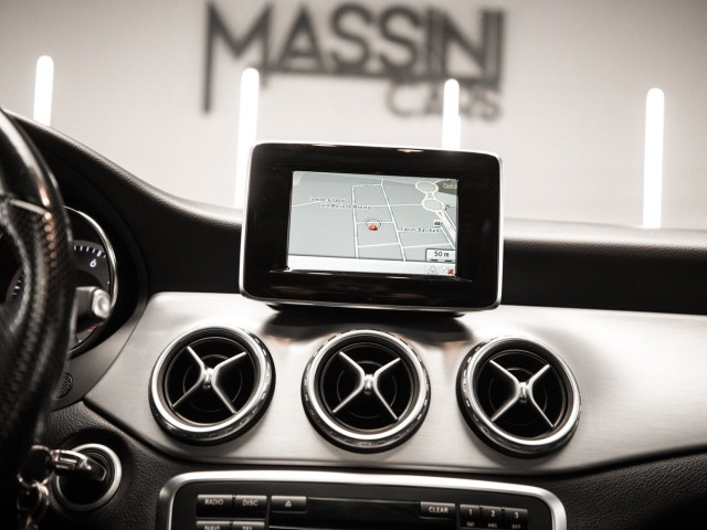 MERCEDES Clase GLA 250 4Matic AMG Line