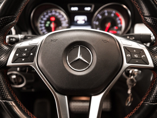 MERCEDES Clase GLA 250 4Matic AMG Line
