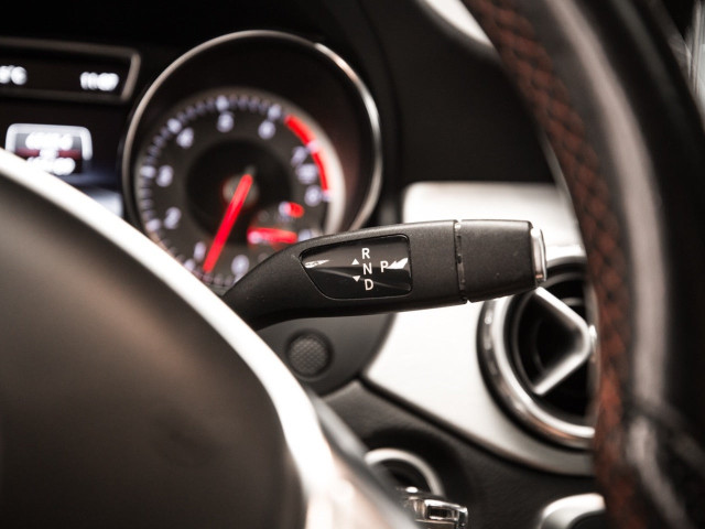 MERCEDES Clase GLA 250 4Matic AMG Line