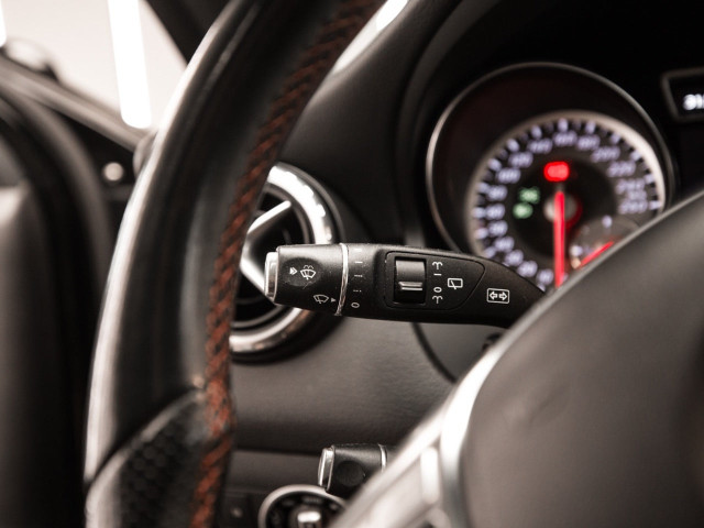 MERCEDES Clase GLA 250 4Matic AMG Line