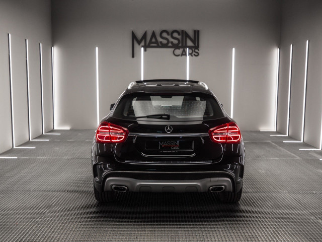 MERCEDES Clase GLA 250 4Matic AMG Line