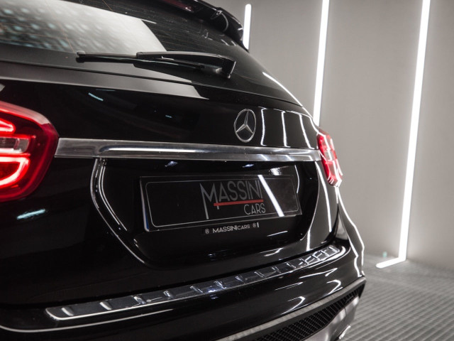 MERCEDES Clase GLA 250 4Matic AMG Line
