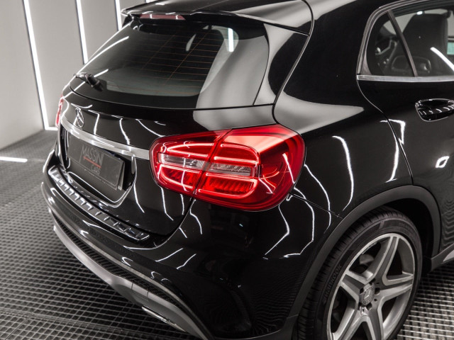 MERCEDES Clase GLA 250 4Matic AMG Line