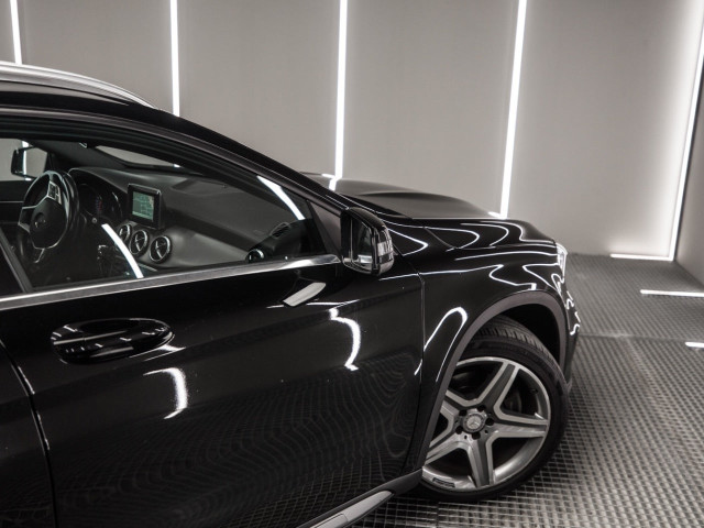 MERCEDES Clase GLA 250 4Matic AMG Line