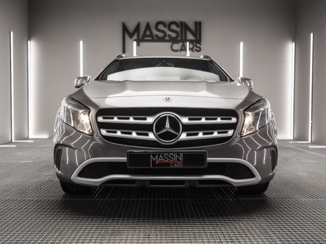 MERCEDES Clase GLA 180
