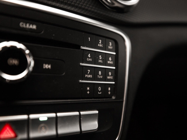 MERCEDES Clase GLA 180