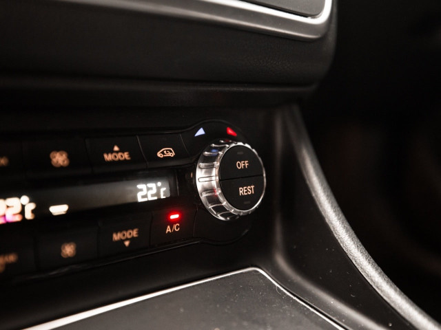 MERCEDES Clase GLA 180