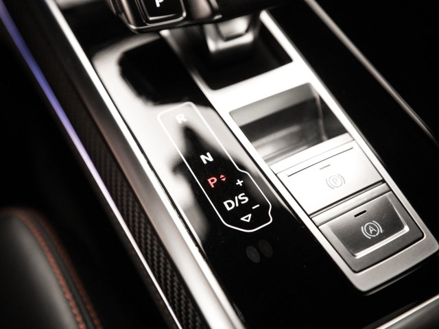 AUDI Q8 RS TFSI 441kW 600CV quattro tipt