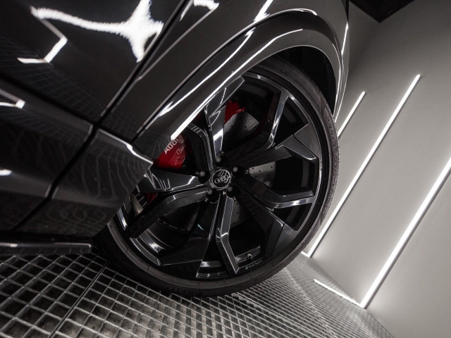 AUDI Q8 RS TFSI 441kW 600CV quattro tipt