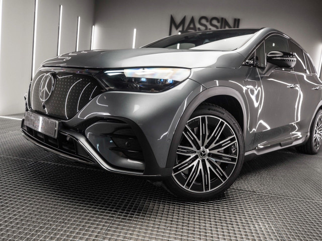 MERCEDES EQE SUV 500 4MATIC AMG Night Edition