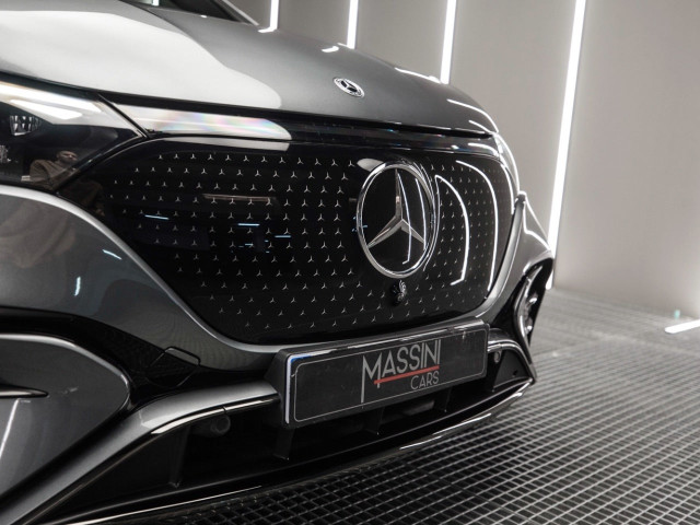 MERCEDES EQE SUV 500 4MATIC AMG Night Edition