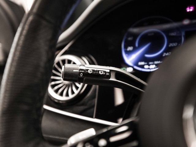 MERCEDES EQE SUV 500 4MATIC AMG Night Edition